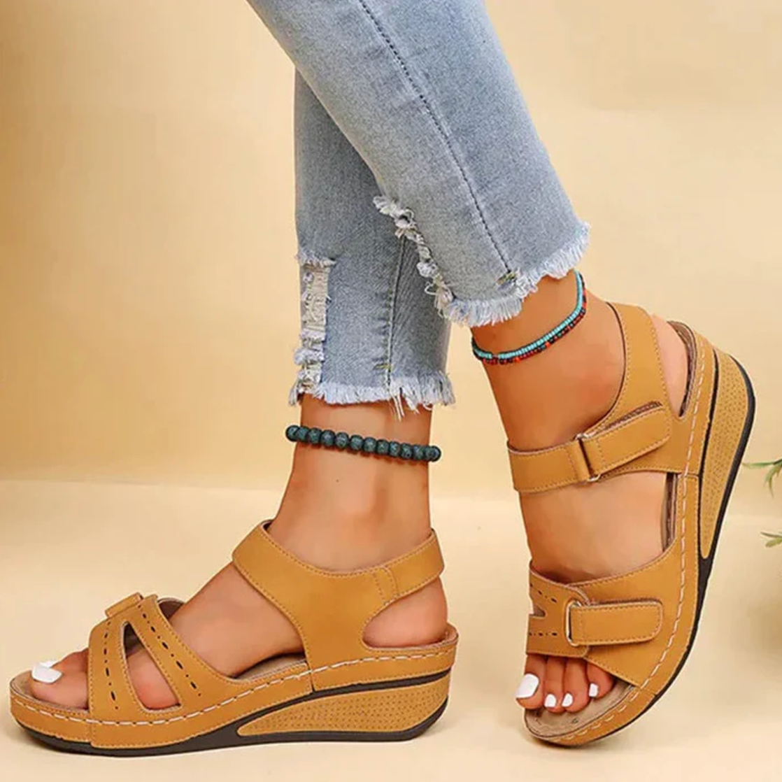 Vantorini Alfreda Platform Sandals