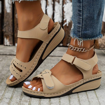Vantorini Alfreda Platform Sandals