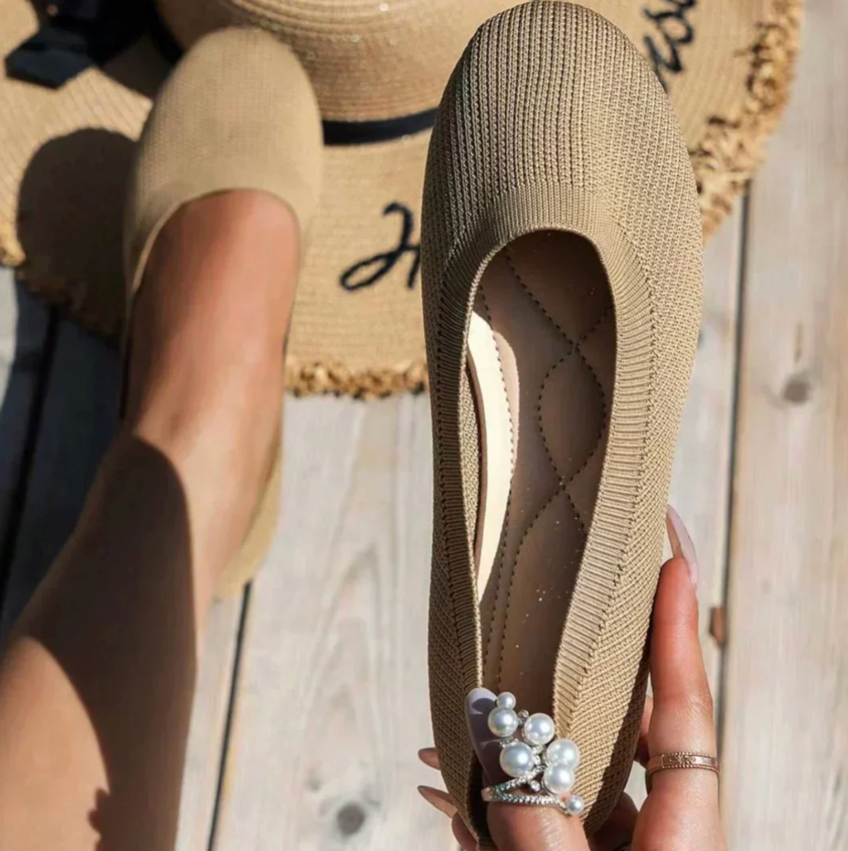 Vantorini Marcella Contoured Flats